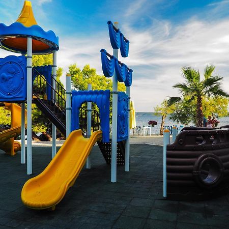 Salve Croatia Mobile Homes In Amadria Park Trogir เซเกต วรันยีชา ภายนอก รูปภาพ