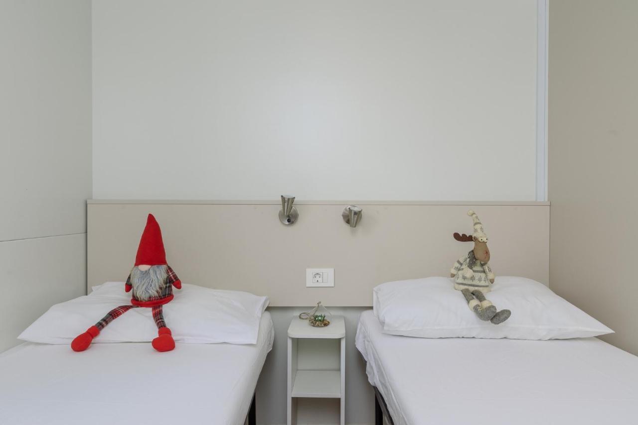 Salve Croatia Mobile Homes In Amadria Park Trogir เซเกต วรันยีชา ภายนอก รูปภาพ