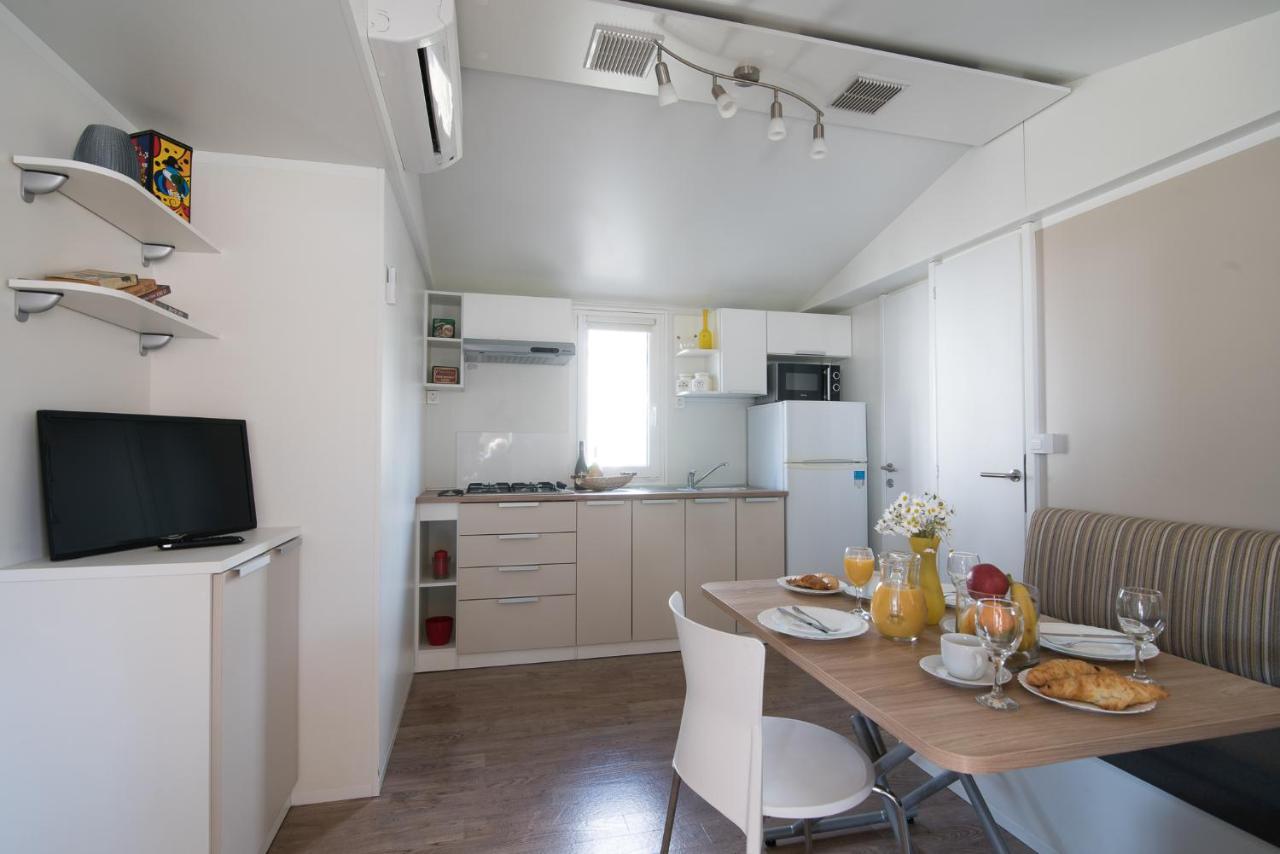 Salve Croatia Mobile Homes In Amadria Park Trogir เซเกต วรันยีชา ภายนอก รูปภาพ